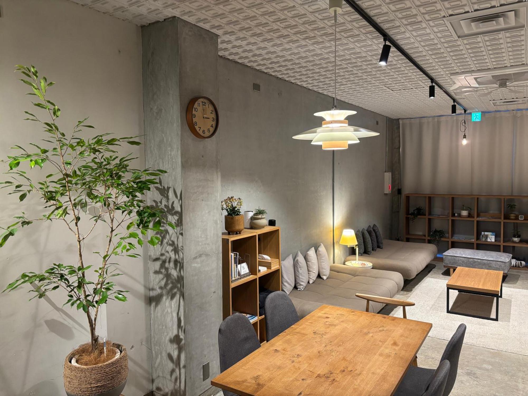 Hotel Art Rock Такамацу Екстериор снимка